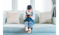 「約束したでしょ！？」は逆効果！？ スマホの使用を「自分でコントロールできる子になる」ために大切なポイントは 画像