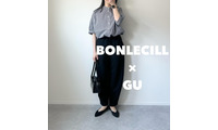 【GU】黒のバレルパンツにギンガムチェックを合わせて。モノトーンの大人カジュアルの着こなし【40代の毎日コーデ】 画像
