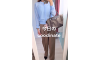 ライトブルーの【ユニクロ】シアーカーデが涼しく爽やか。タックワイドパンツ合わせで夏の通勤コーディネートが完成【40代の毎日コーデ】 画像