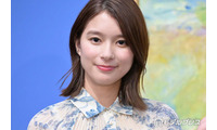 芳根京子、美脚＆圧巻プロポーション際立つタイトドレス姿披露「視線釘付けの脚線美」「大人の色気すごい」と反響 画像