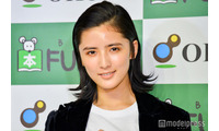 藤井萩花、美ボディ際立つ黒水着姿披露「レベチのスタイル」「着こなせるのがすごい」と絶賛の声 画像
