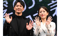 三山凌輝、初ミュージカル「一歩を進むことができた」日本キャスト版ミュージカル「愛の不時着」開幕で花乃まりあ・KAZUTA・中村麗乃ら豪華キャスト集結 画像