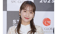 川栄李奈、タイで美脚際立つショーパンコーデ披露「脚が細くて真っ白」「夏コーデが爽やか」の声 画像
