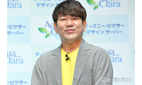 FUJIWARA藤本敏史、娘2人とのお出かけショット公開「美人オーラすごい」「最高のお父さん」と反響 画像