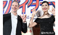 アンミカ、夫とラブラブ“公開のろけ” スパイダー仕様の衣装もアピール「360度スパイダーマンです」 画像