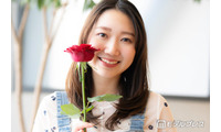 「ガールオアレディ3」小田美夢、背中全開のウエディングドレス姿披露「映画のワンシーンみたい」「スタイル抜群」の声 画像