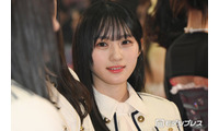 乃木坂46川崎桜、オフショル×ミニスカコーデ披露「美しさレベチ」「ツインテール最高」の声 画像