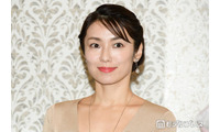 1児の母・内山理名、大きなプールが置かれた庭公開「おしゃれなホテルみたい」「夏を満喫してて素敵」と反響 画像