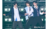 TAGRIGHT＆YUMEKI（ユメキ）制服姿でコラボ 学園寸劇→キレキレダンスのギャップで魅了【関コレ2026A/W】 画像
