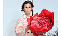 鈴木保奈美、還暦迎えた心境明かす ナポリ旅行の写真が1枚もない理由「ちょっと後悔している」 画像