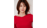松本若菜、本人役で愛と毒舌のナレーション担当！橋本環奈主演「バカンスの法則」にサプライズ出演 画像