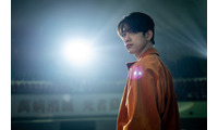 パク・ジニョン演じる“若返り”教祖が規格外パワー披露『ハイファイブ！』ポスター＆予告編 画像