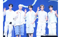TOMORROW X TOGETHER、来日プレミアムライブ開催 HUENINGKAIはサプライズ誕生日祝福に驚き 画像