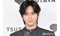 2.5次元「刀剣乱舞」で話題の大友至恩、憧れの俳優明かす「何、この表情変化？ってなって」【大友至恩1st写真集 FOCUS】 画像