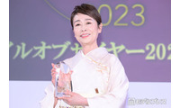 安藤優子「冷蔵庫にあるもので」品数豊富な食卓公開「肉じゃがレシピ知りたい」「お店みたい」の声 画像