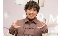 EXITりんたろー。＆本郷杏奈「もう4年目」子供達との結婚記念日ディナーショット公開「幸せな空間」「お子さんたちが大きくなってる」 画像