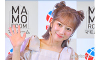 辻希美「将来はアイドルかな？」自宅カラオケマシーンのマイク持つ次女・夢空（ゆめあ）ちゃん公開「ママ譲りの素質を感じる」「様になってる」の声 画像