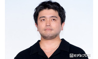 King Gnu井口理、主演映画の題字は直筆「あまり字が得意じゃないので頑張りました」【逃げろお嬢さん】 画像