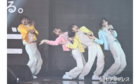 モナキ「TGC」初出演で2曲堂々披露 じんは“すっぴん”でパフォーマンス「メイク道具一式忘れまして」【TGC2026A/W】 画像