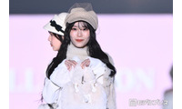 櫻坂46山下瞳月「TGC」初出演でファッションショーデビュー 甘さたっぷりミニスカスタイル 【TGC2026A/W】 画像