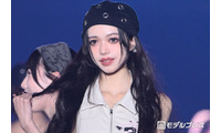 MORE STAR中山こはく、圧巻スタイル際立つミニ丈衣装姿 クールな笑みにキュン【IDOL RUNWAY COLLECTION 2026A/W】 画像