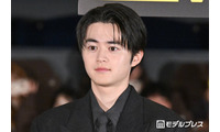 鈴鹿央士、生放送の日に寝坊「新幹線の発車の時に起きた」“人生で一番焦った”ハプニングとは【藁にもすがる獣たち】 画像
