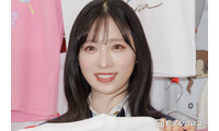 AKB48小栗有以、美脚際立つミニ丈衣装姿公開「脚長すぎ」「スタイル抜群」と反響 画像