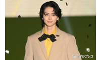 「俺たちの箱根駅伝」池田匡志、ベージュジャケット×黒リボンで存在感放つ「大人っぽい」「美しすぎる」の声【TGC北九州2026】 画像