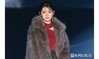 「今日好き」りんか、ボリュームファー×ミニ丈コーデで美脚披露「スタイル良すぎ」「大人っぽい」【TGC北九州2026】 画像