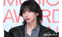 STARGLOW・ADAM、黒髪→金髪に劇的イメチェン「おとぎ話の王子様みたい」「ビジュアル最強」と絶賛の声 画像