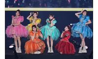 FRUITS ZIPPER「カワコレ TGC」大トリで6曲ノンストップパフォーマンス “音響ハプニング”も笑顔で乗り越える【セットリスト】 画像