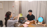 板野友美、夫・高橋奎二＆娘との家族団らん初公開「多少休んだらええのになって思うこともある」【エイジレスボーイズ】 画像