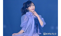 AKB48小栗有以、レッスン着から美ウエストちらり 骨格矯正靴を履いてY字バランス「スタイル抜群」「体の柔らかさにびっくり」 画像