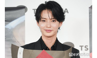“革命的美男子”冬野心央、1st写真集で美貌披露 ポイントは「目・鼻・口」【Butterfly】 画像