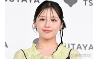 渡邉美穂「鬼滅の刃の煉獄さんっぽくて良いでしょ」眉毛パーマ直後の自撮りに反響「レアすぎる写真」「キリっとしてて素敵」 画像