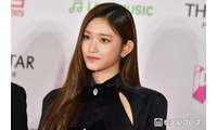 IVEイソ、美肌際立つ衣装姿にファンため息「透明感が凄い」「美の化身」と反響 画像