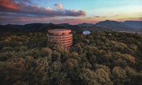 星野リゾート「リゾナーレ福井」2027年9月開業へ 化石が眠る“恐竜の森”に誕生、最上階には大自然を望むパノラマプールも 画像