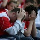 サッカーファンのZoom会議、アダルト動画にハイジャックされる 画像
