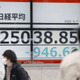 東証、一時1000円近く急落 画像