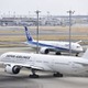 航空国内線、値上げ本格化 画像