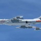 中国爆撃機が沖縄通過 画像