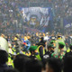 125人死亡のインドネシアサッカー事故、出口ドアが閉まっていたのは警備担当の過失か 画像