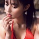 乃木坂46遠藤さくら、赤水着＆ポニーテール姿でアンニュイな表情　1st写真集先行カット第13弾解禁＜可憐＞ 画像