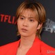 志尊淳、素肌SEXYな赤スーツ姿で登場 撮影時の要求に戸惑う「は？みたいな」＜幽☆遊☆白書＞ 画像