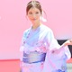 元レジェンドキャバ嬢みゆう、浴衣姿で上品な装い 蝶アクセがワンポイント【GAKUSEI RUNWAY 2024 SPRING＆SUMMER】 画像