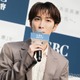 Snow Man渡辺翔太、“顔から下は全部なし”脱毛事情告白 メンバーからは「フリーザって呼ばれています」 画像