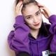 YURINO、夫との密着ショット公開 お揃いアイテム＆左手薬指に指輪「顔も雰囲気もそっくり」「かっこよすぎる」の声 画像