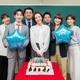 広瀬アリス＆Snow Man渡辺翔太ら、木村佳乃へバースデーサプライズ プレゼント＆ケーキで祝福【なんで私が神説教】 画像