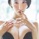 奈月セナ、美谷間くっきり 圧巻美ボディ披露 画像