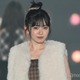 鈴木愛理、ミニ丈衣装で美デコルテ＆美脚大胆披露「憧れのスタイル」「ドキッとした」と反響 画像
